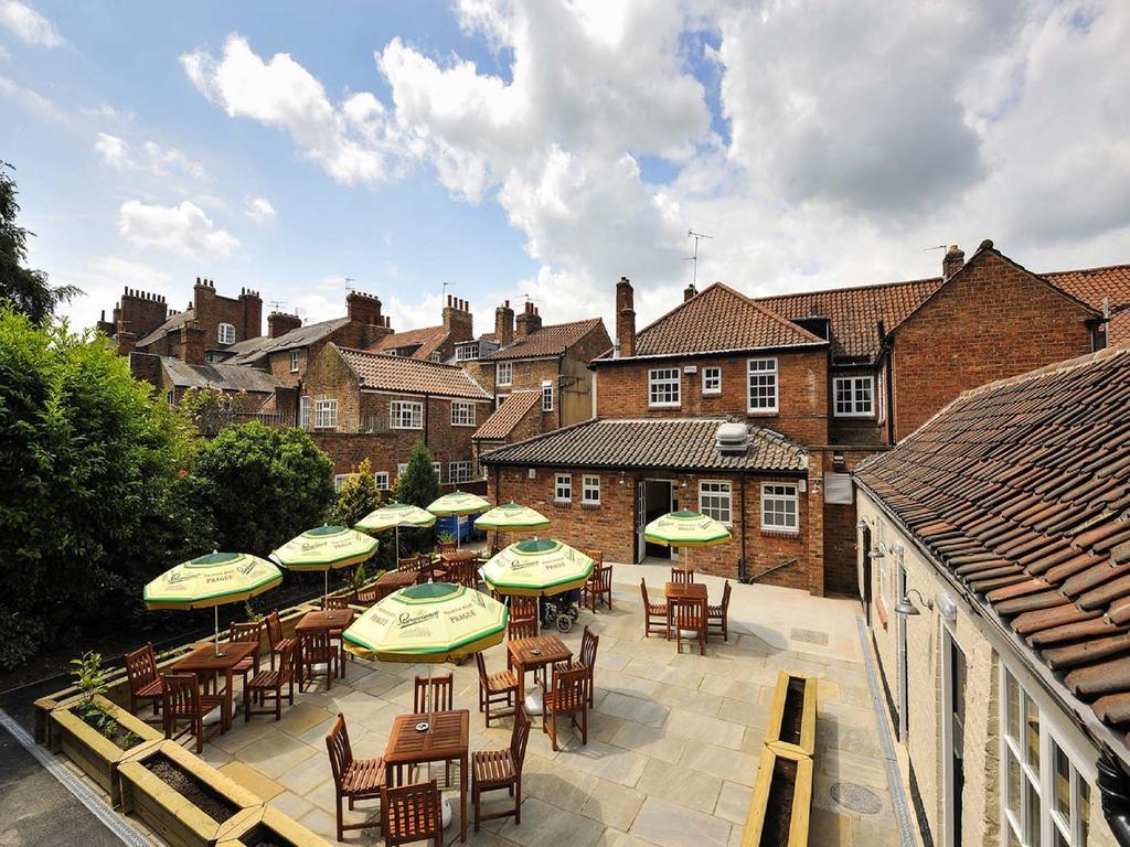 Bed and Breakfast The Gillygate Pub York Zewnętrze zdjęcie
